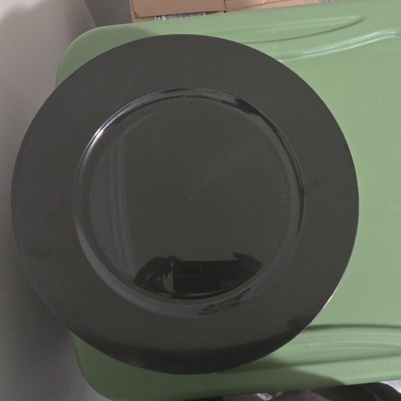 BLACK CHARGER PLATES - Picture 4 of 5